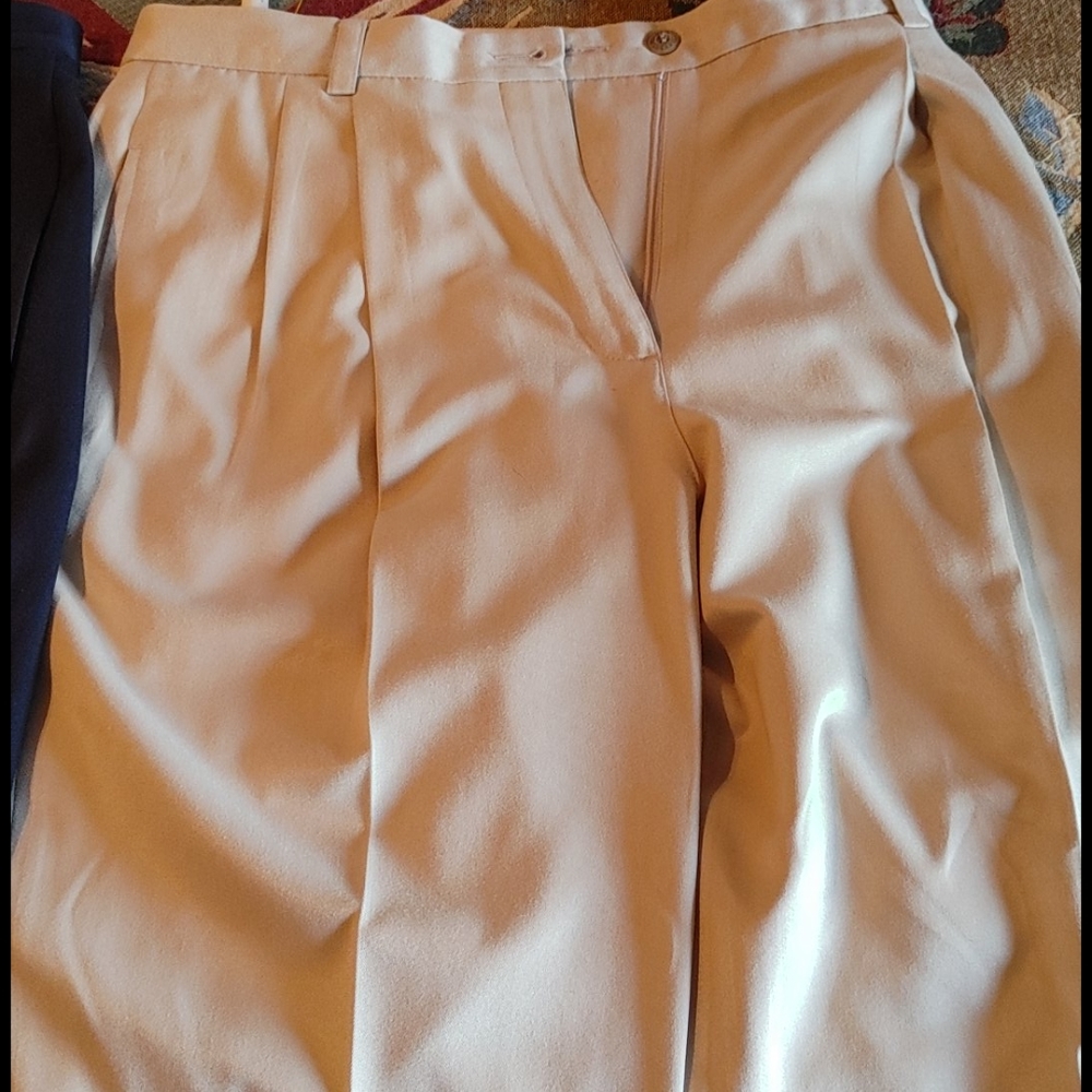 Pants - Picture 3 of 3